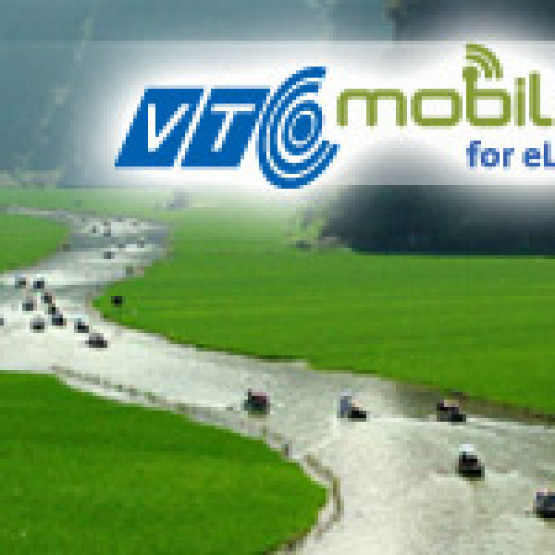 VTC Mobile tổ chức cho CBNV đi viếng cảnh Chùa Hương
